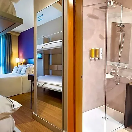 Azz Montalvo Hotel