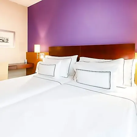 Hotel Azz Montalvo