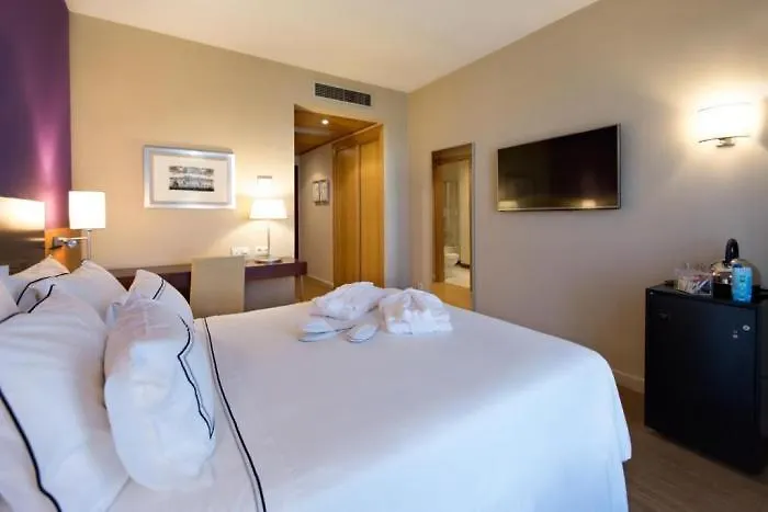 Azz Montalvo 4* 萨拉曼卡